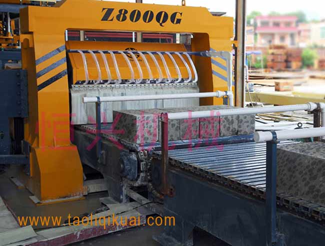 陶粒泡(pao)沫混凝土砌塊切(qie)割設備|水泥發泡(pao)磚切割生産線